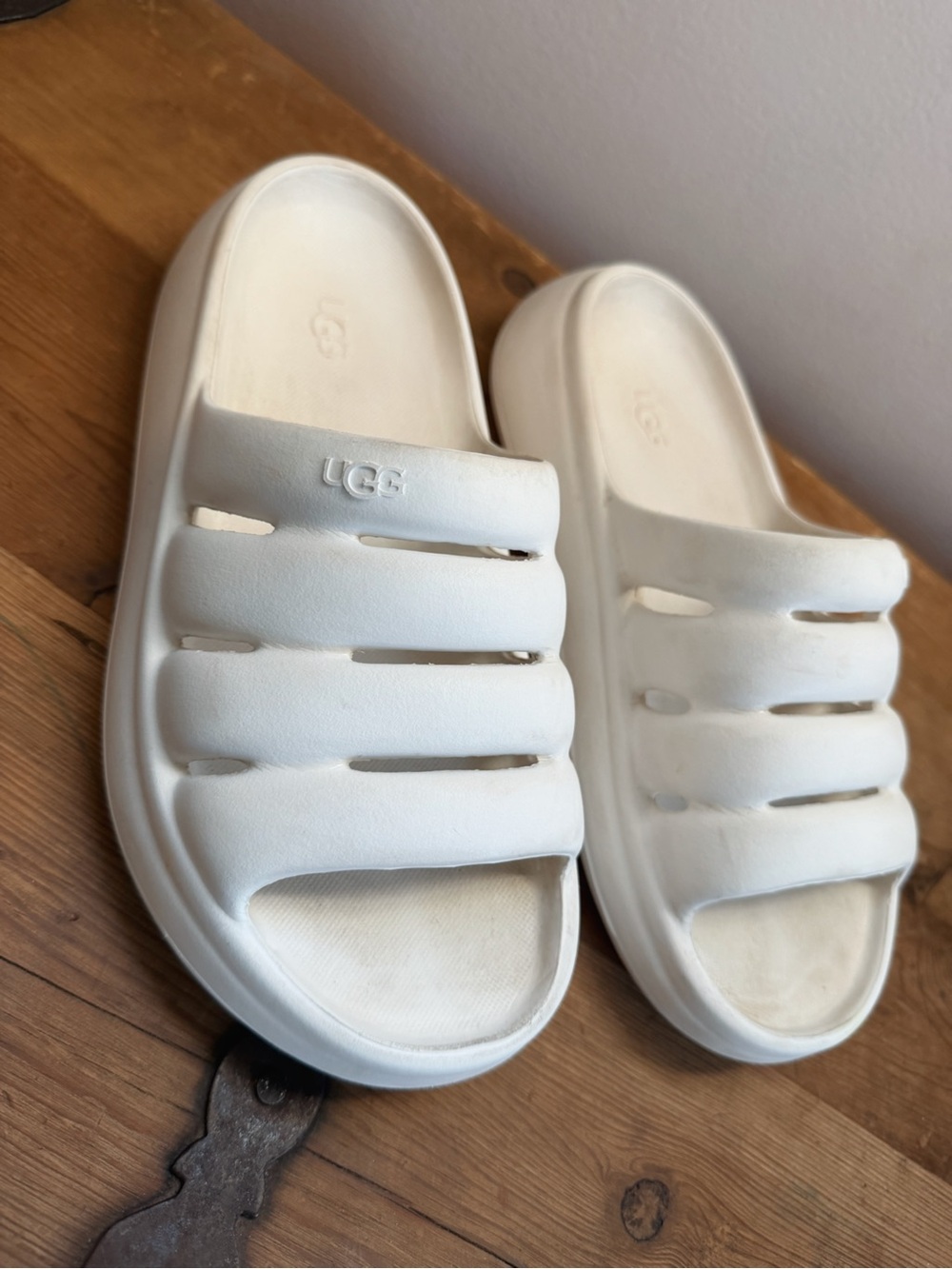 UGG White Foam Slide Sandals with Vent Slits